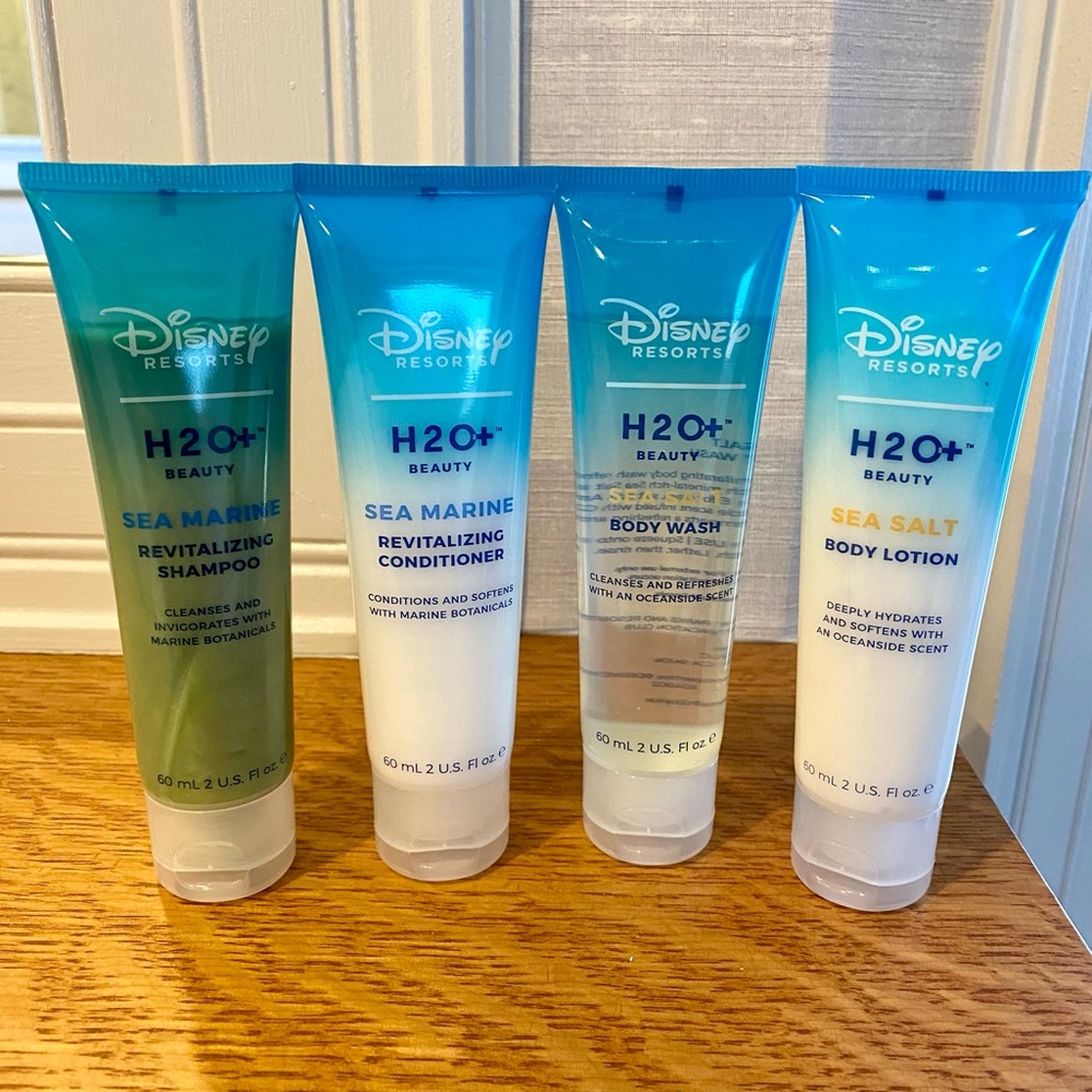Disney H2O+ Toiletries Set of 4